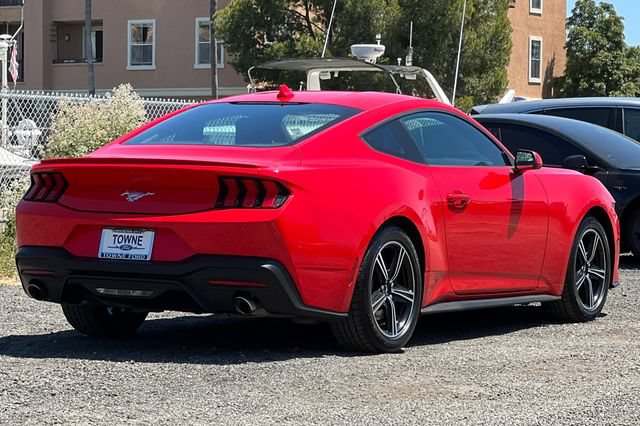 Used 2024 Ford Mustang Premium RWD image 4