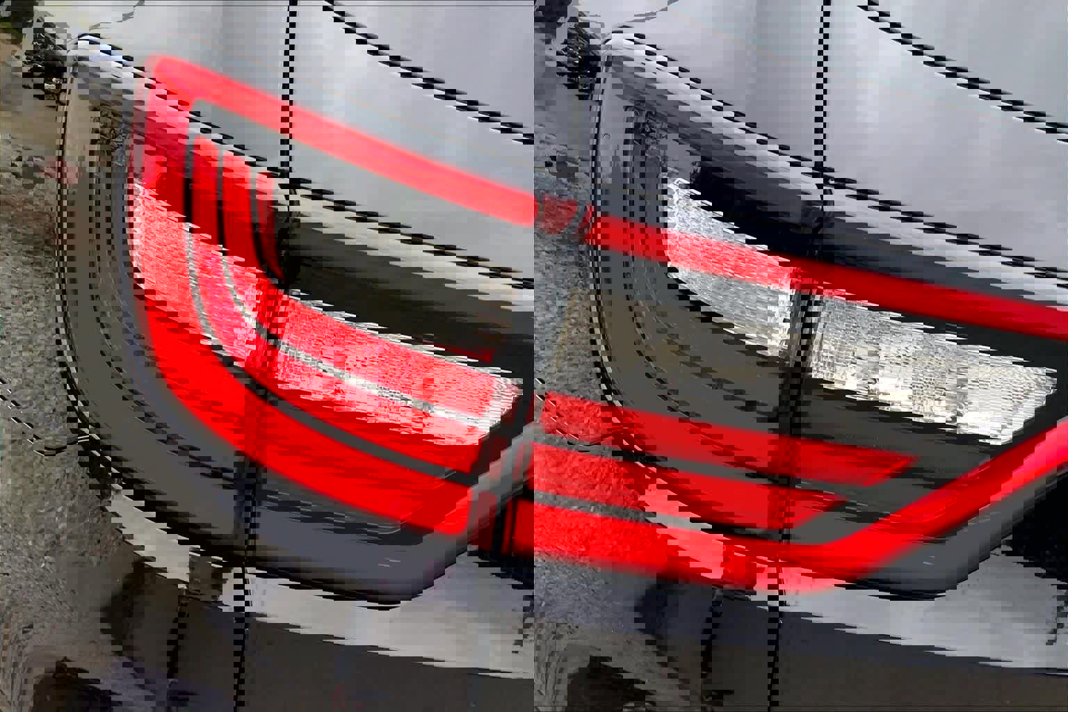 Used 2018 Dodge Durango R/T w/ Technology Group image 27