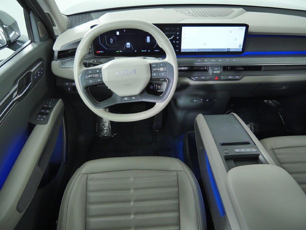 Used 2024 Kia EV9 Land AWD/4WD image 23