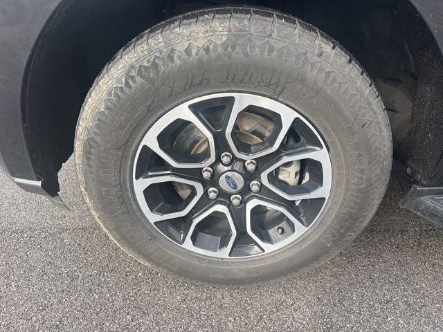 Used 2024 Ford Expedition XLT AWD/4WD image 9