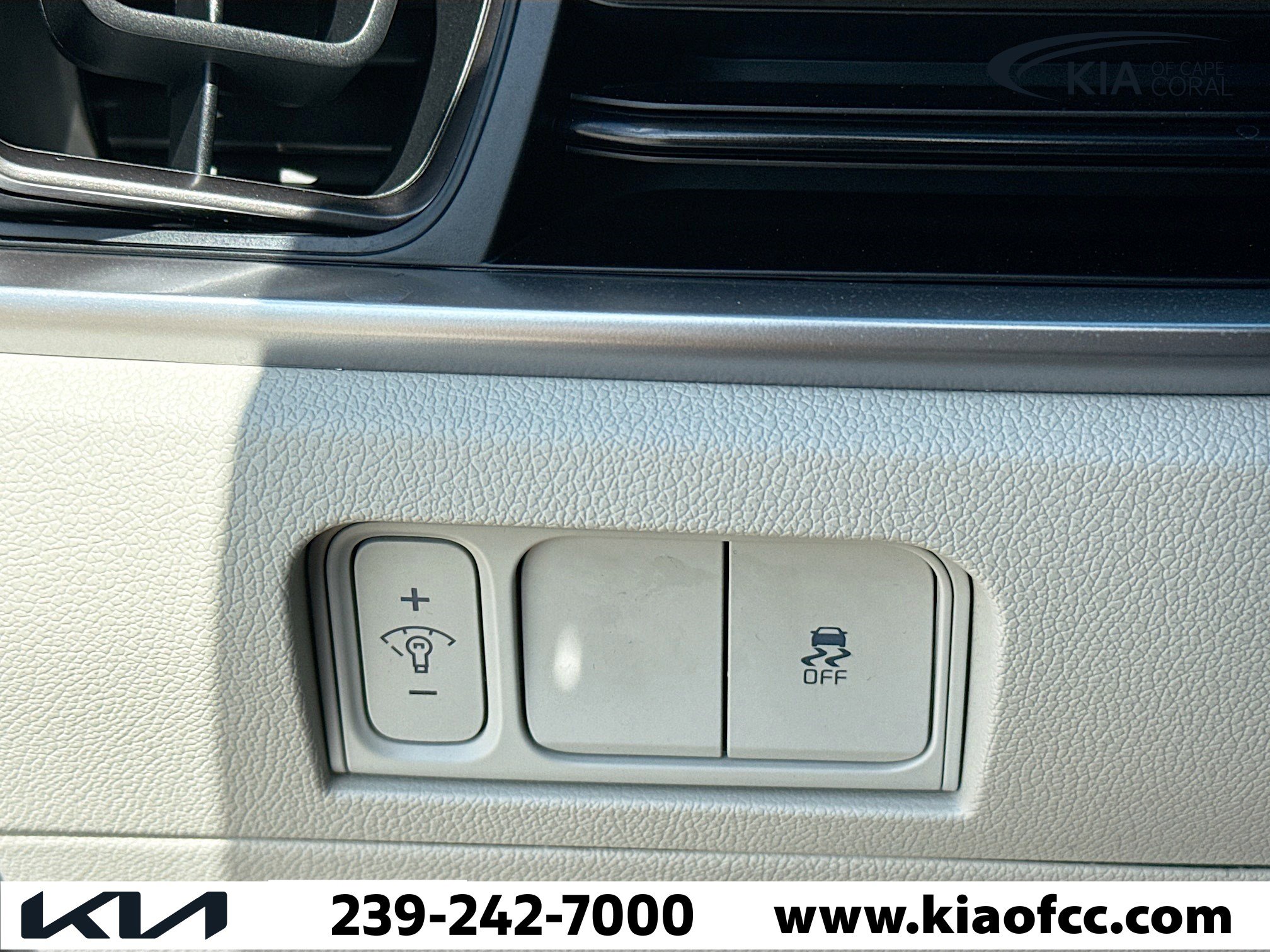 New 2026 Kia Sorento S image 32