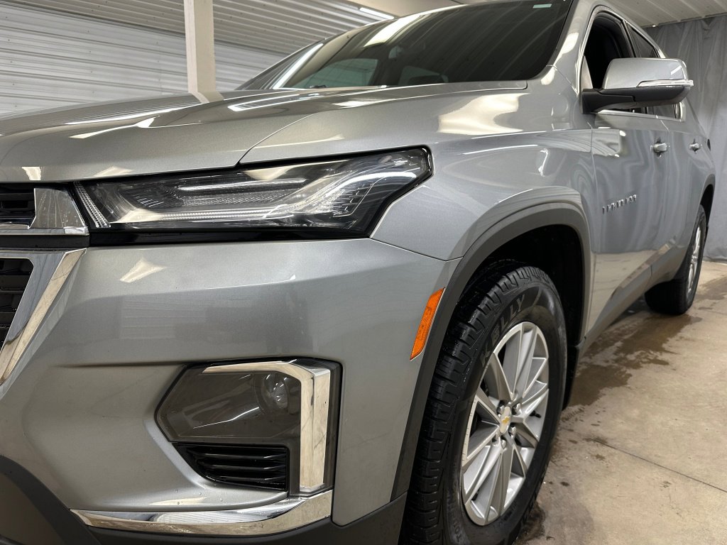 Certified 2023 Chevrolet Traverse LT w/ LPO, Floor Liner Package image 38