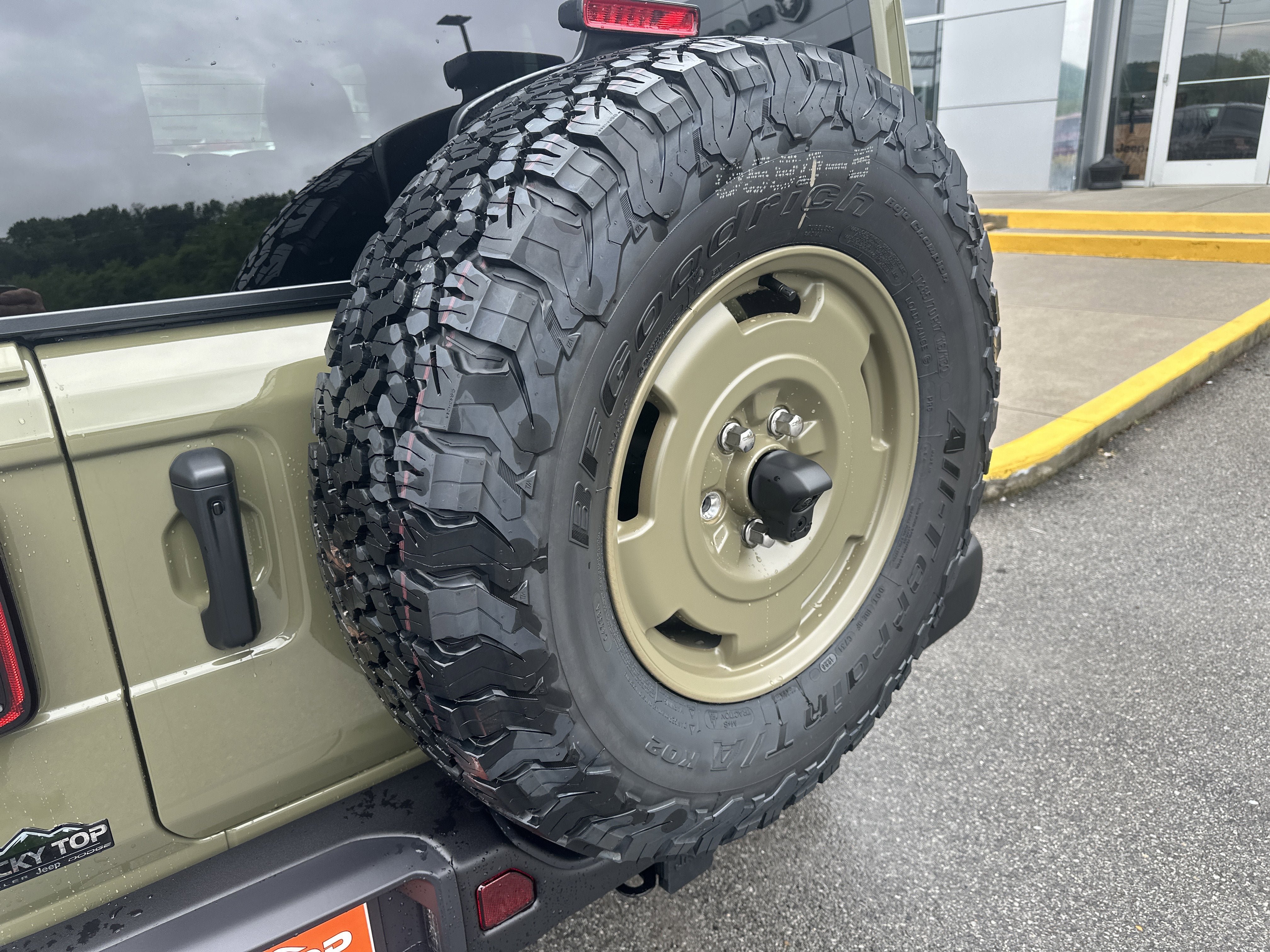 New 2026 Jeep Wrangler Unlimited Sport AWD/4WD image 23