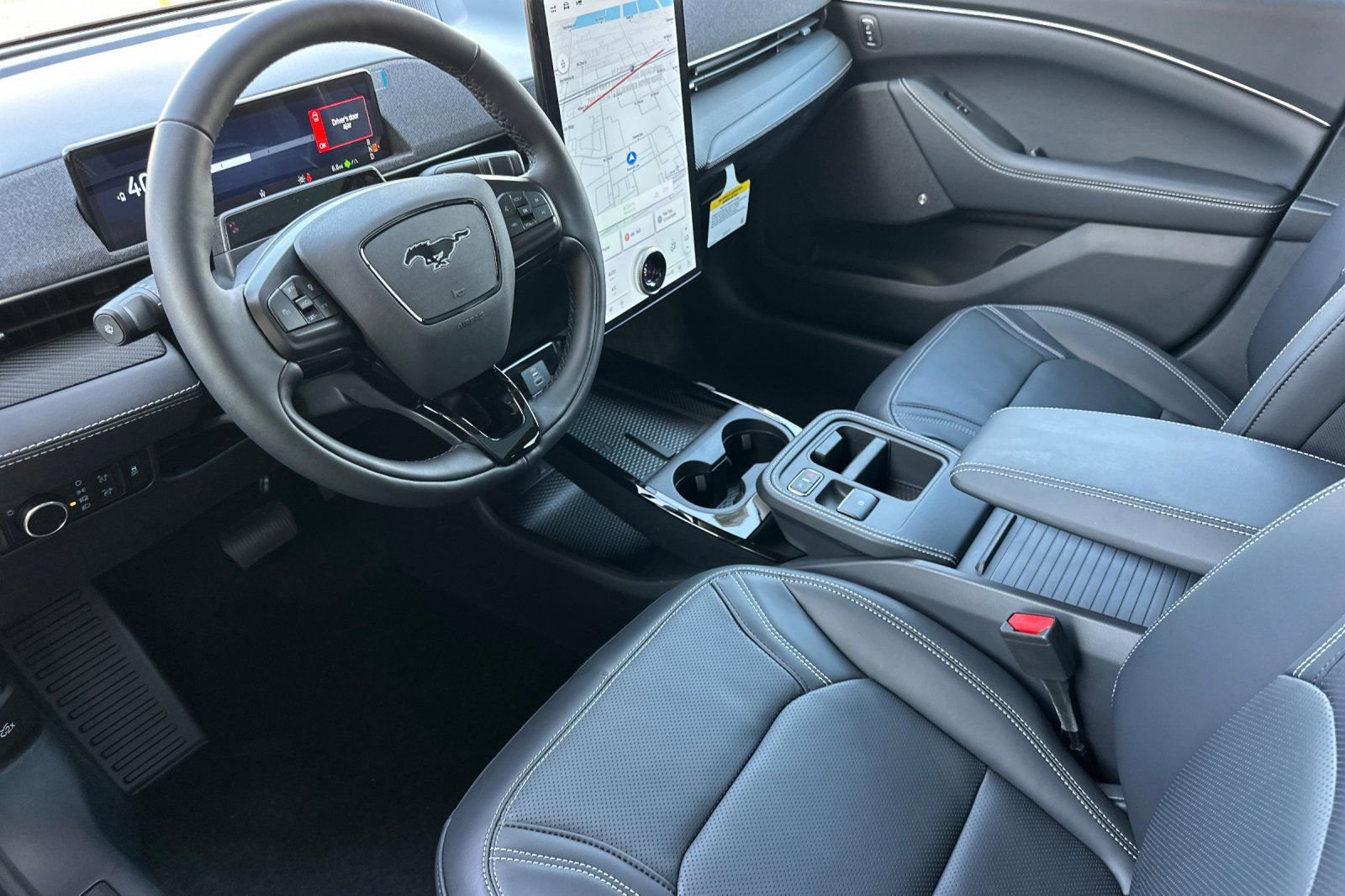 New 2025 Ford Mustang Mach-E Premium image 7