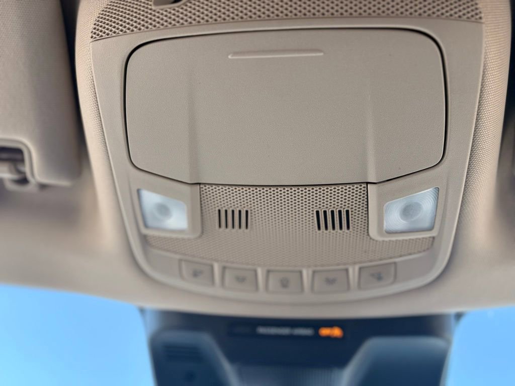 Used 2024 Ford Expedition Max XLT image 29