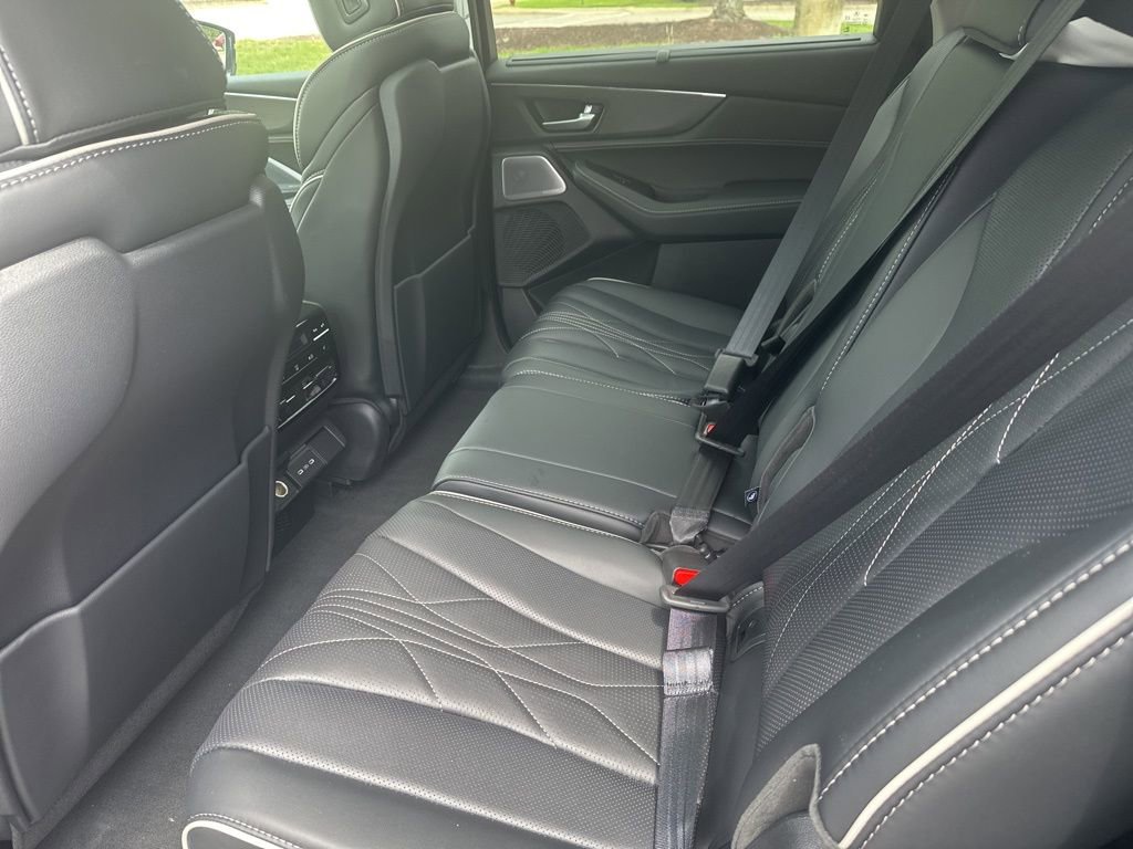 New 2026 Acura MDX SH-AWD image 15