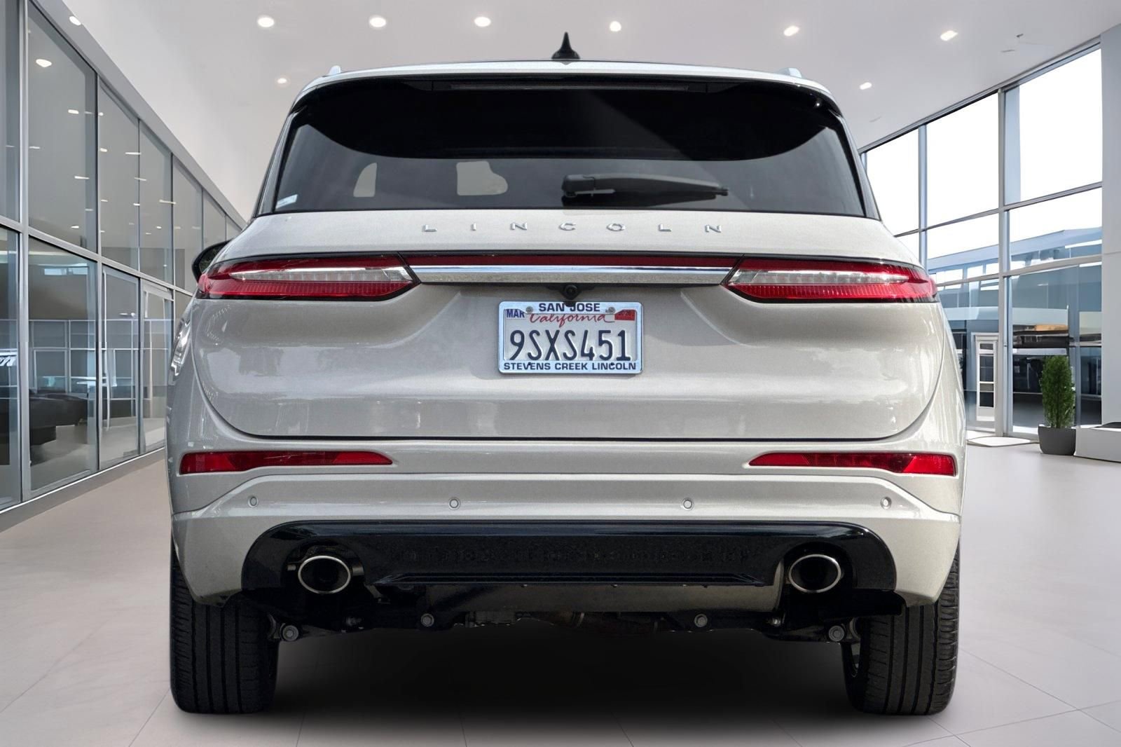 Used 2024 Lincoln Corsair Grand Touring w/ Equipment Group 301A image 5