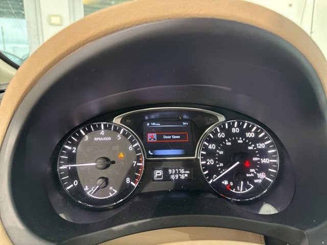 Used 2014 Nissan Altima 2.5 SL w/ Technology Package FWD image 29