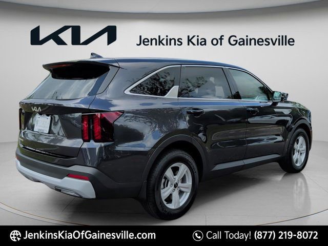 New 2026 Kia Sorento LX FWD image 3