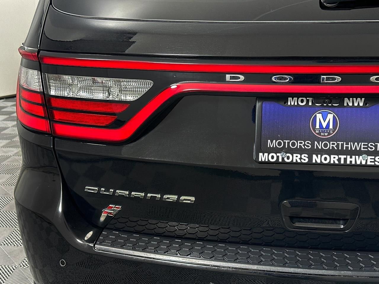 Used 2025 Dodge Durango GT image 17