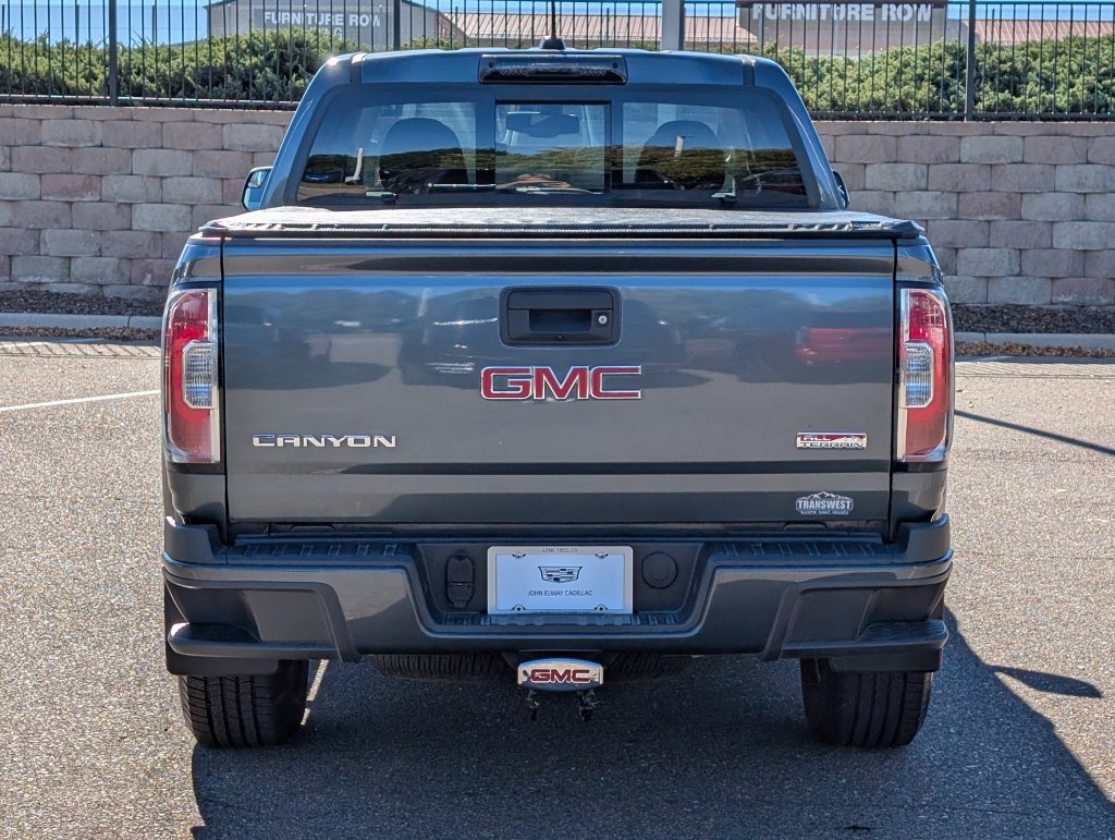 Used 2015 GMC Canyon SLE w/ All-Terrain Package AWD/4WD image 5