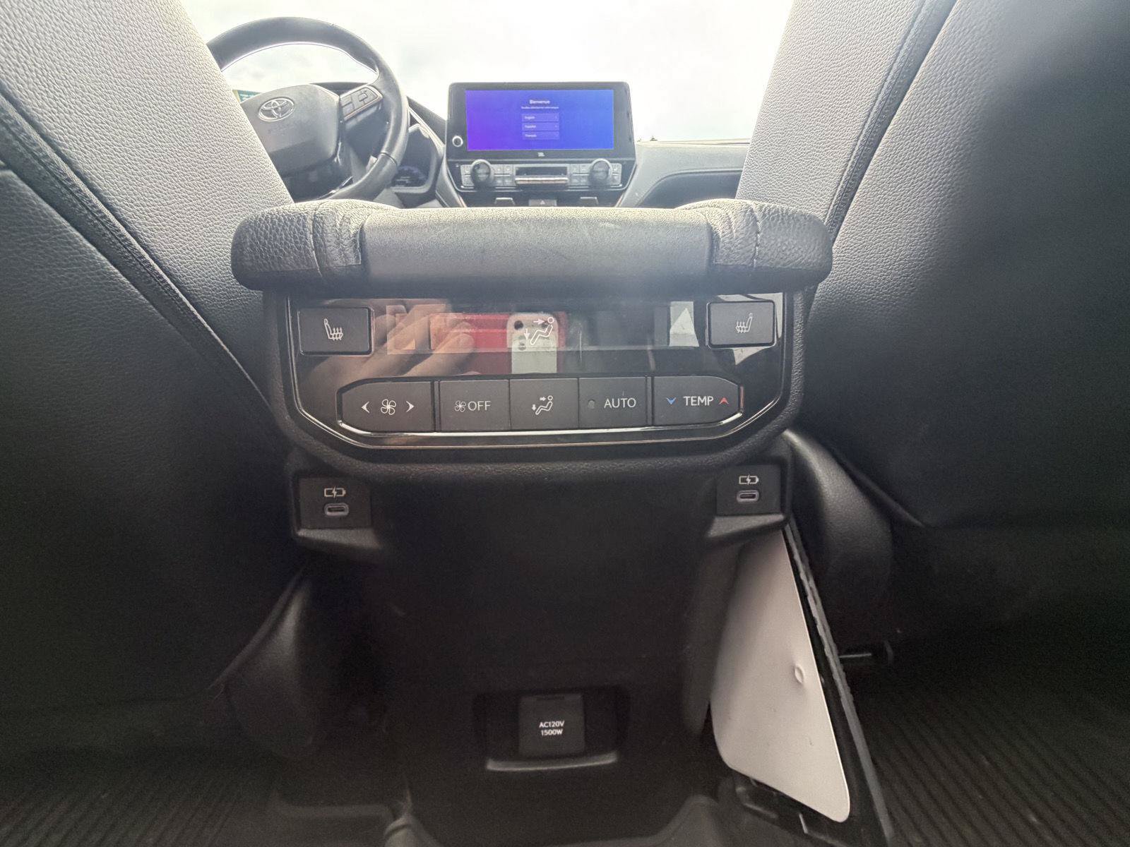 Used 2024 Toyota Grand Highlander AWD Hybrid image 14