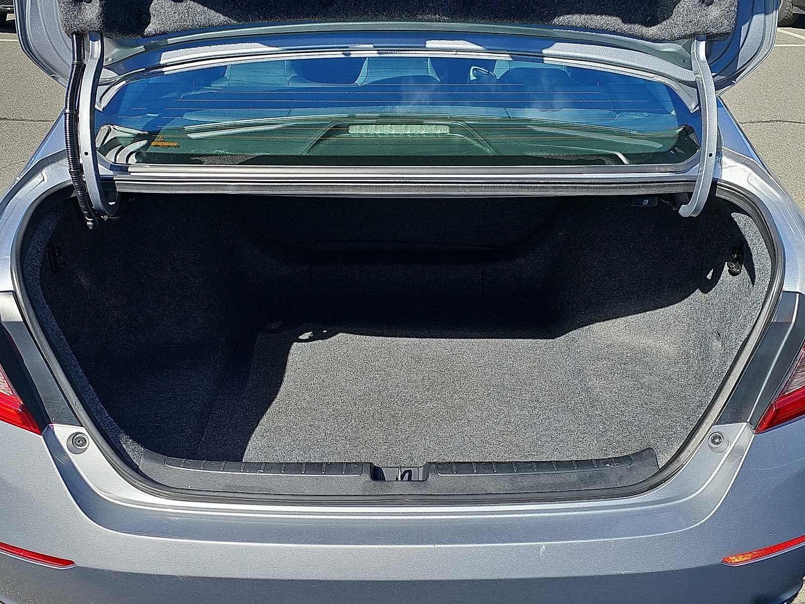 Used 2020 Honda Accord LX image 28