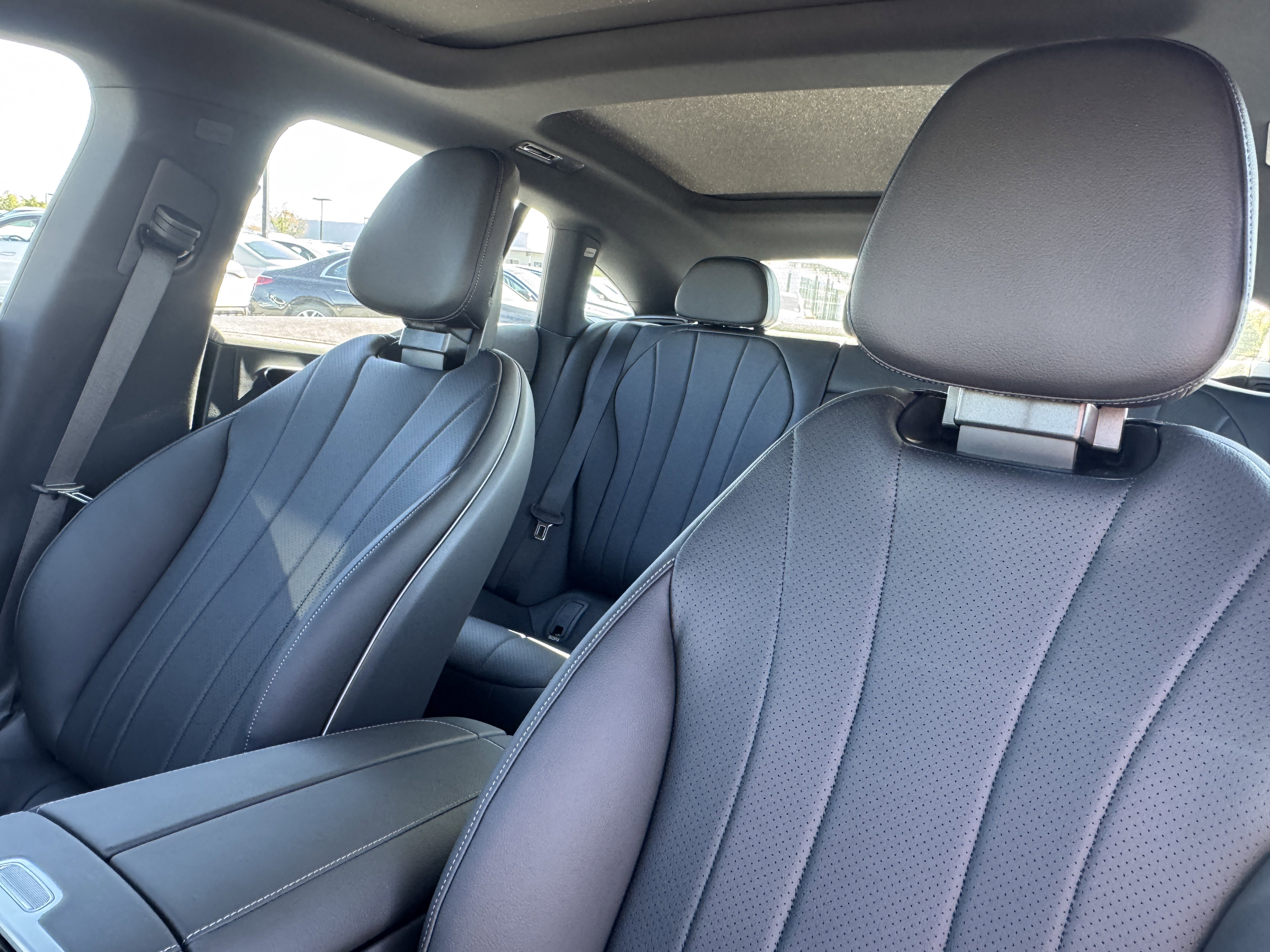 New 2026 Mercedes-Benz EQE 320+ Sedan image 18