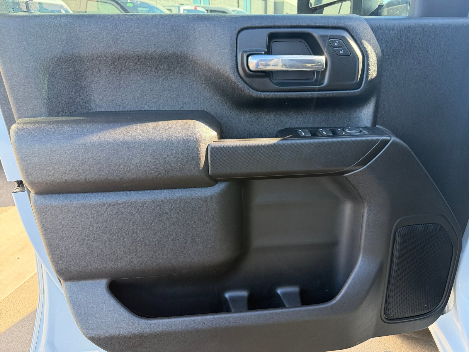 Used 2025 Chevrolet Silverado 2500 Custom w/ Custom Value Package AWD/4WD image 13