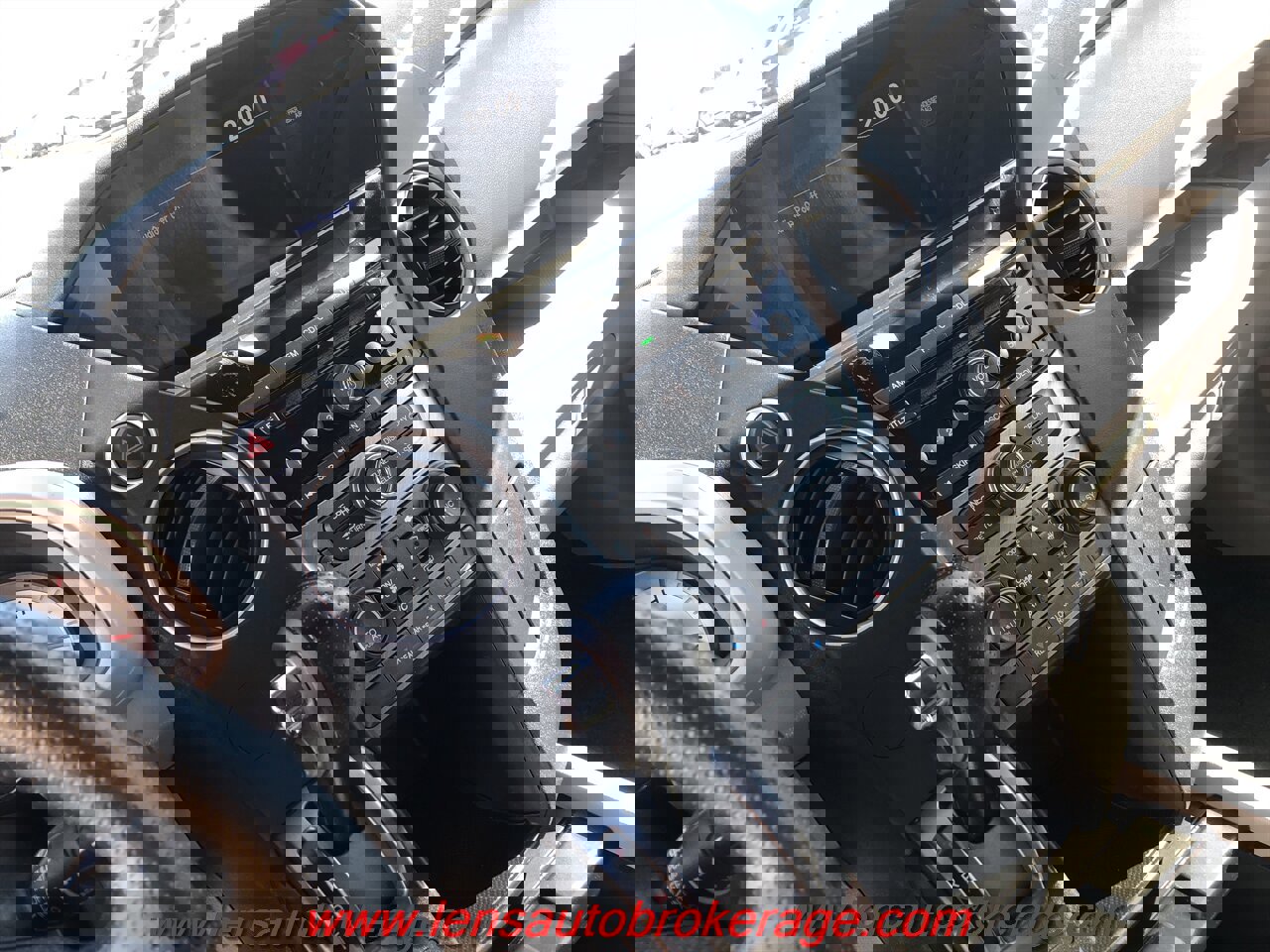 Used 2015 Honda Pilot LX image 14