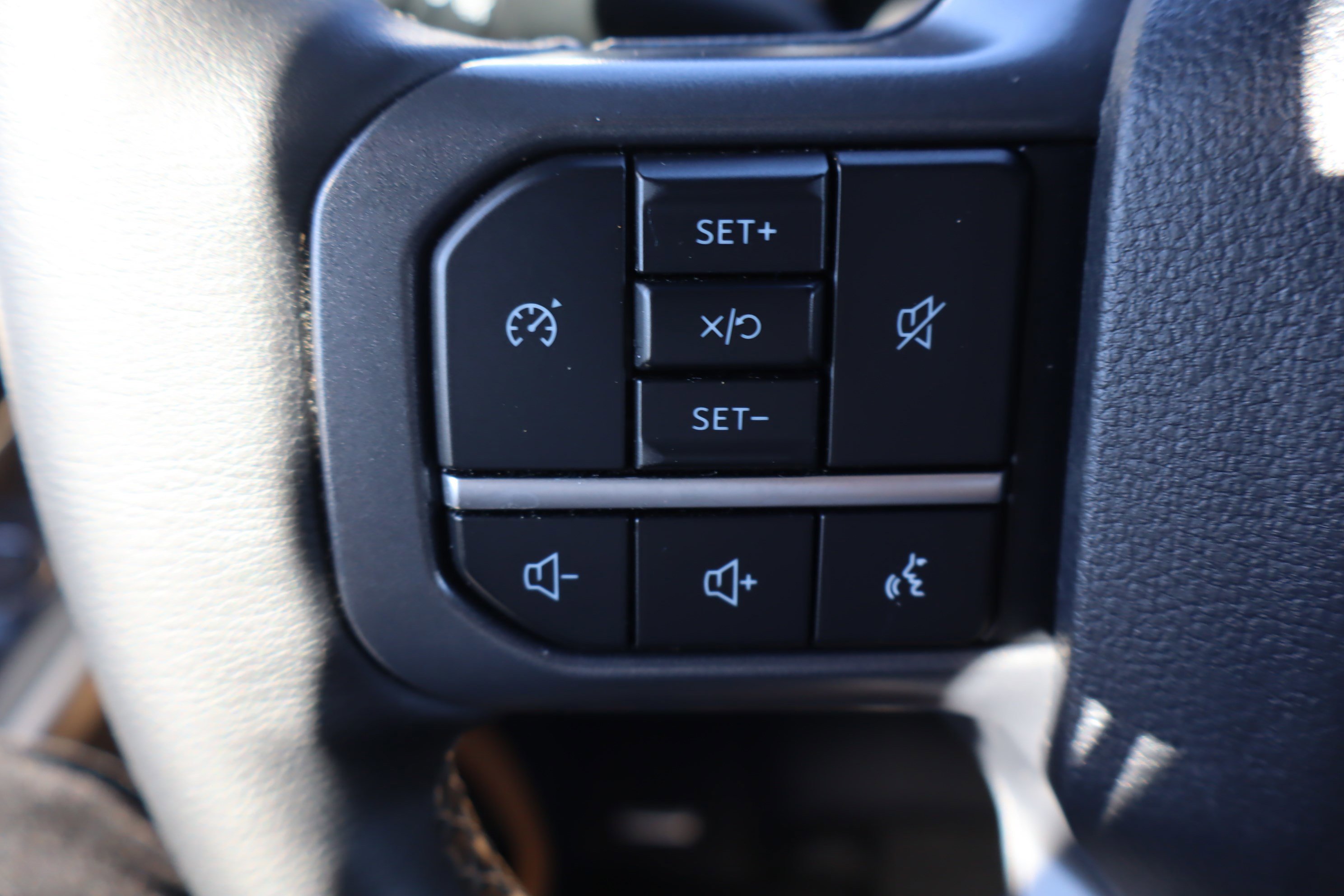 Used 2025 Ford F250 Lariat image 22