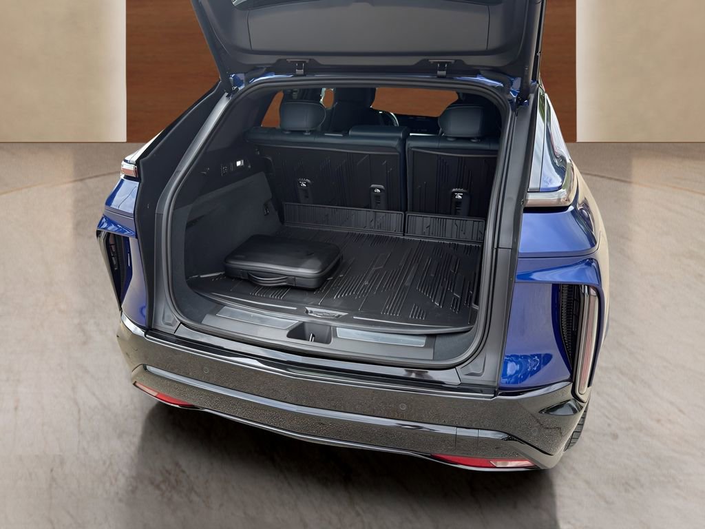 Certified 2025 Cadillac Lyriq Sport w/ Nappa Leather Package image 10