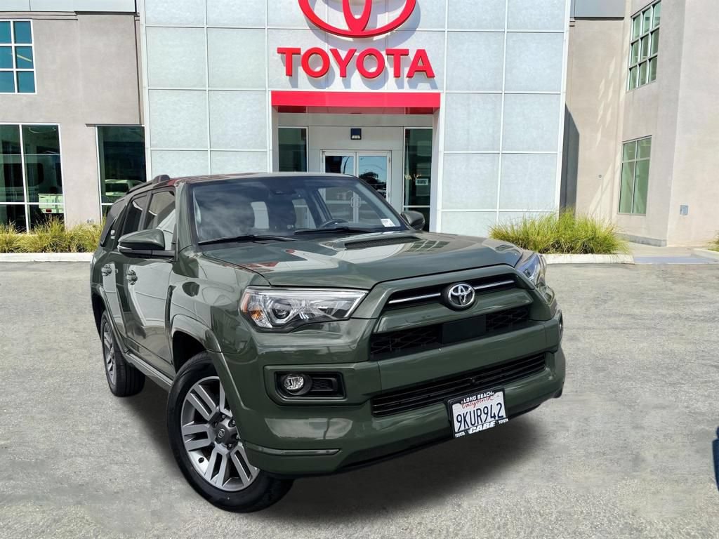 Used 2022 Toyota 4Runner TRD Sport w/ Technology Package RWD image 2