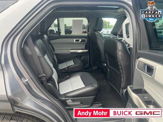 Used 2022 Ford Explorer XLT w/ Equipment Group 202A RWD image 32