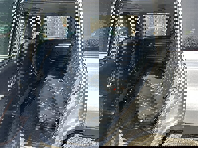 Used 2015 Toyota Highlander XLE image 10