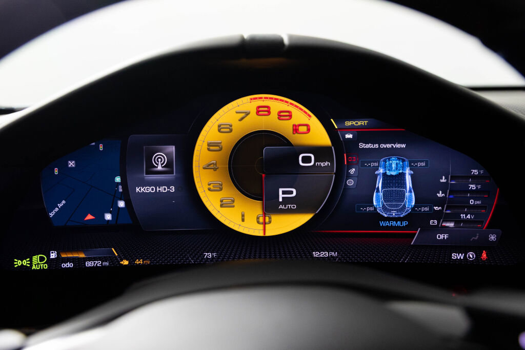 Certified 2021 Ferrari Roma image 21