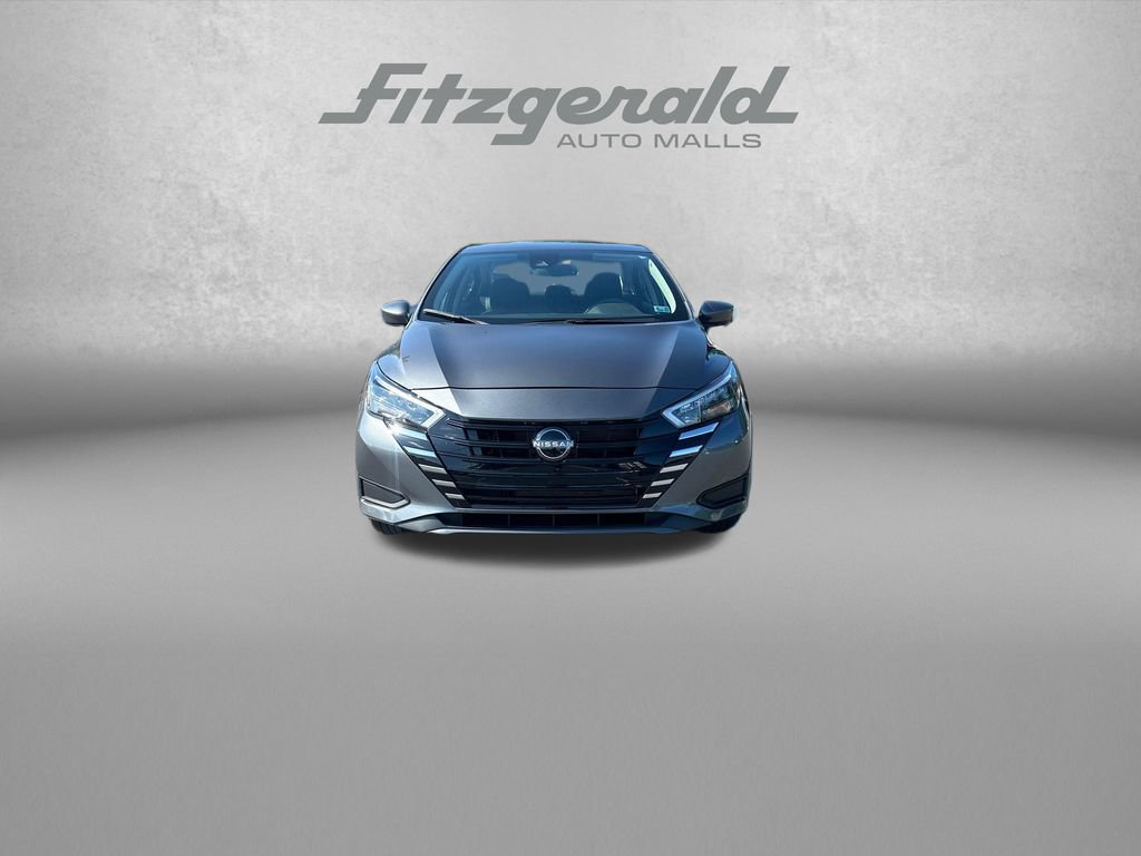 Used 2025 Nissan Versa SV w/ Trunk Package FWD image 2