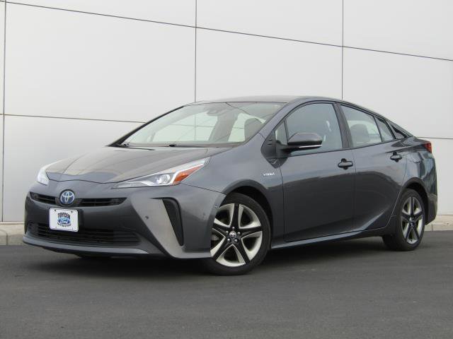 Used 2021 Toyota Prius XLE image 26