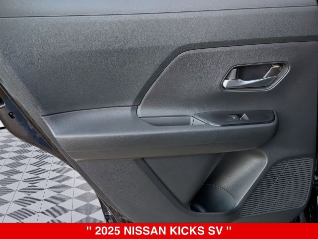 Certified 2025 Nissan Kicks SV AWD/4WD image 28