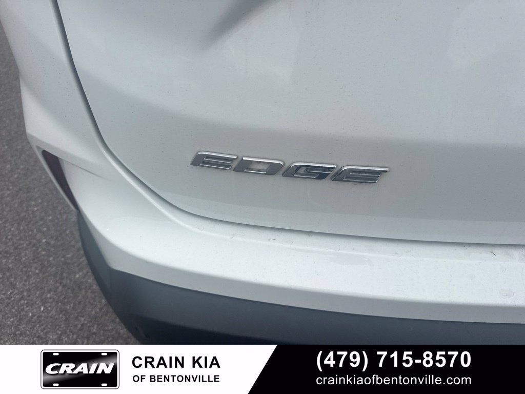 Used 2020 Ford Edge SEL w/ Convenience Package FWD image 8