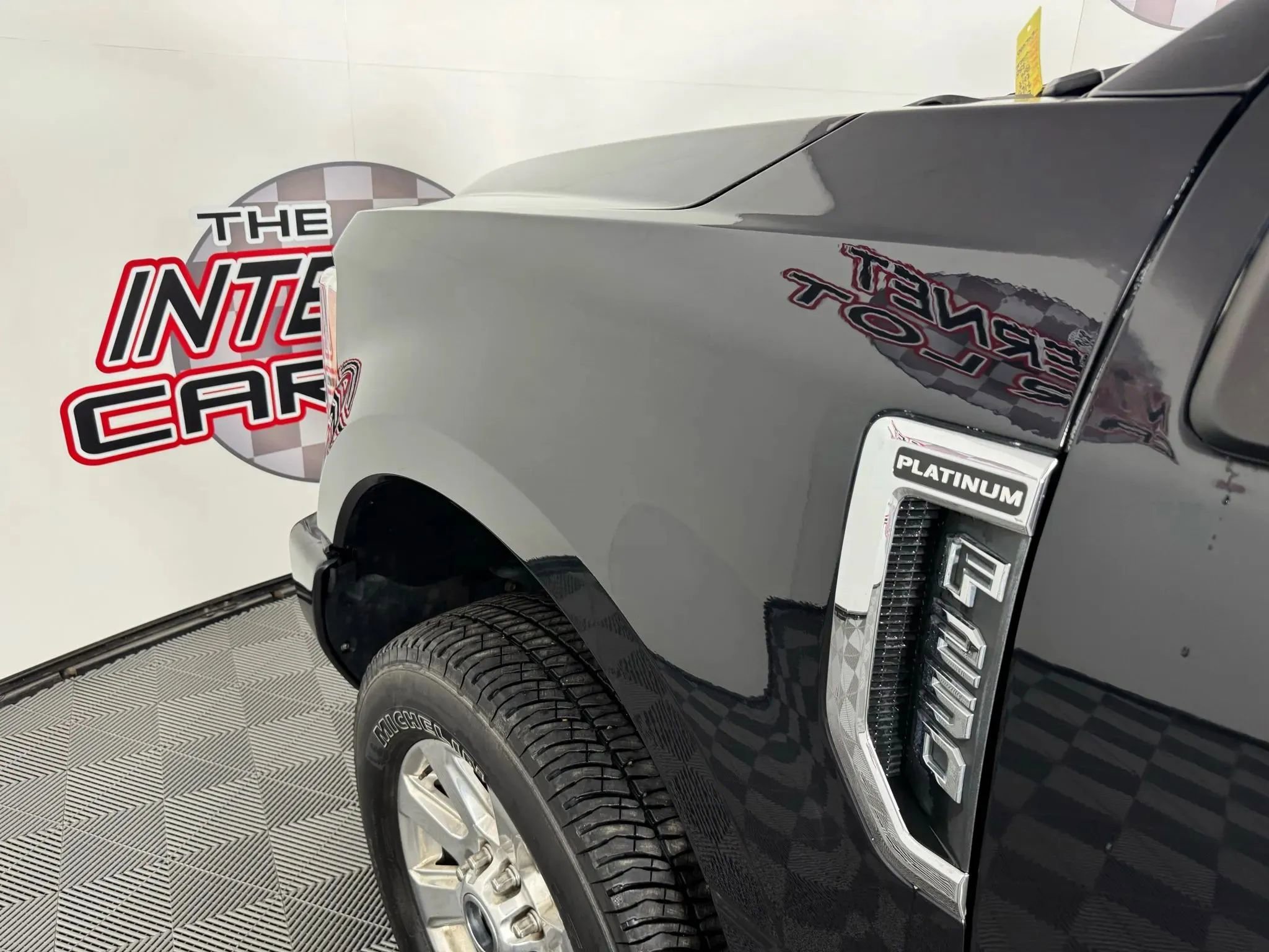 Used 2017 Ford F250 Platinum w/ Platinum Ultimate Package image 23