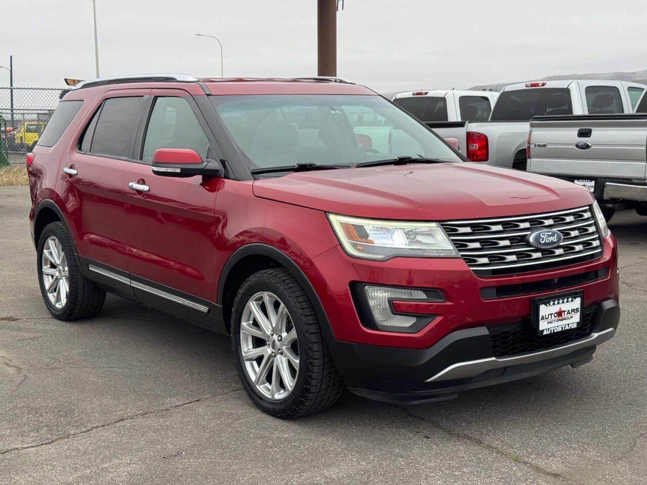 Used 2016 Ford Explorer Limited image 11