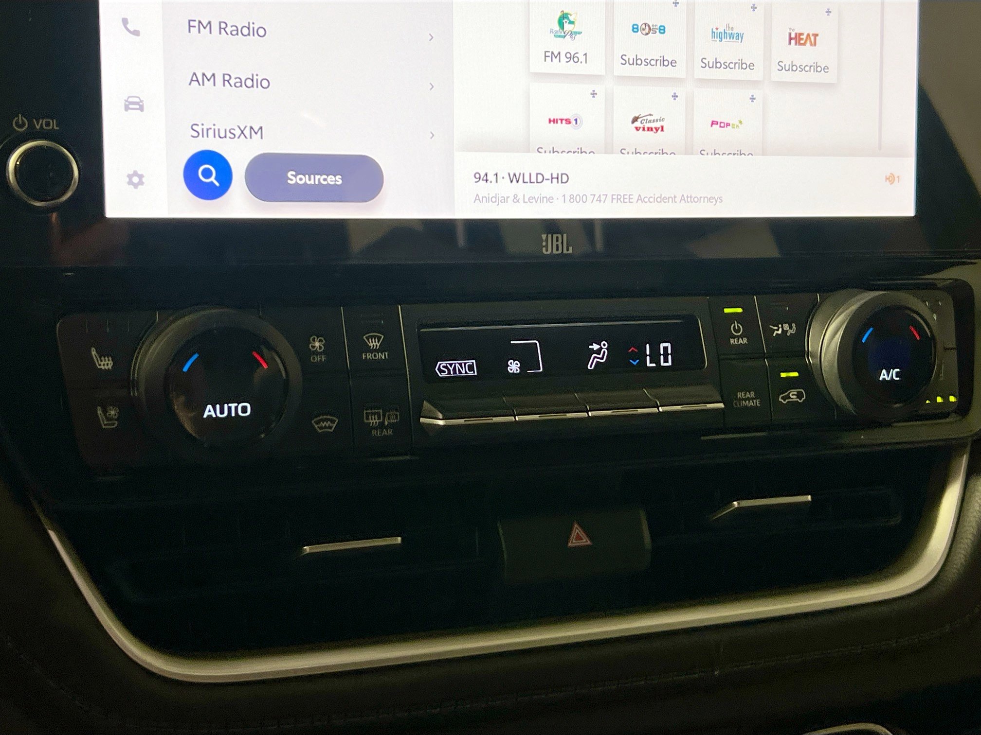 Used 2025 Toyota Grand Highlander AWD Hybrid image 27