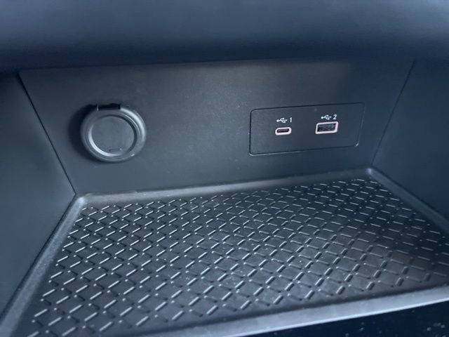 Used 2025 Nissan Pathfinder SV image 17