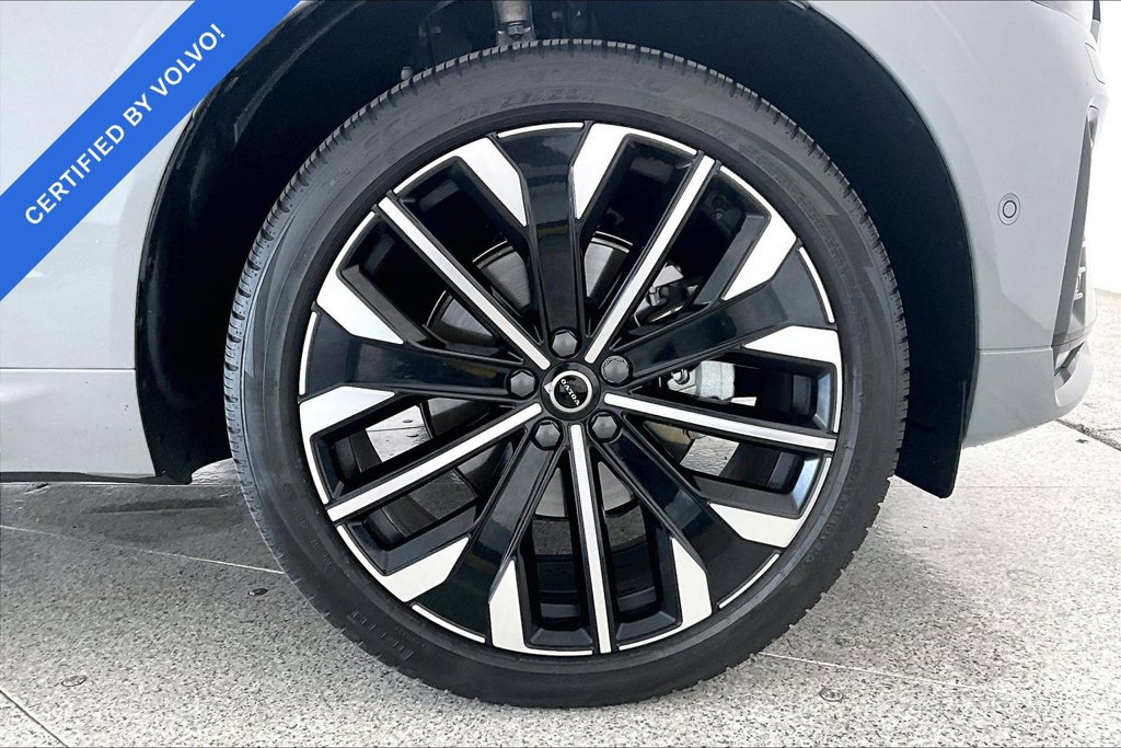 Used 2026 Volvo XC60 B5 Ultra w/ Protection Package Premier AWD/4WD image 10