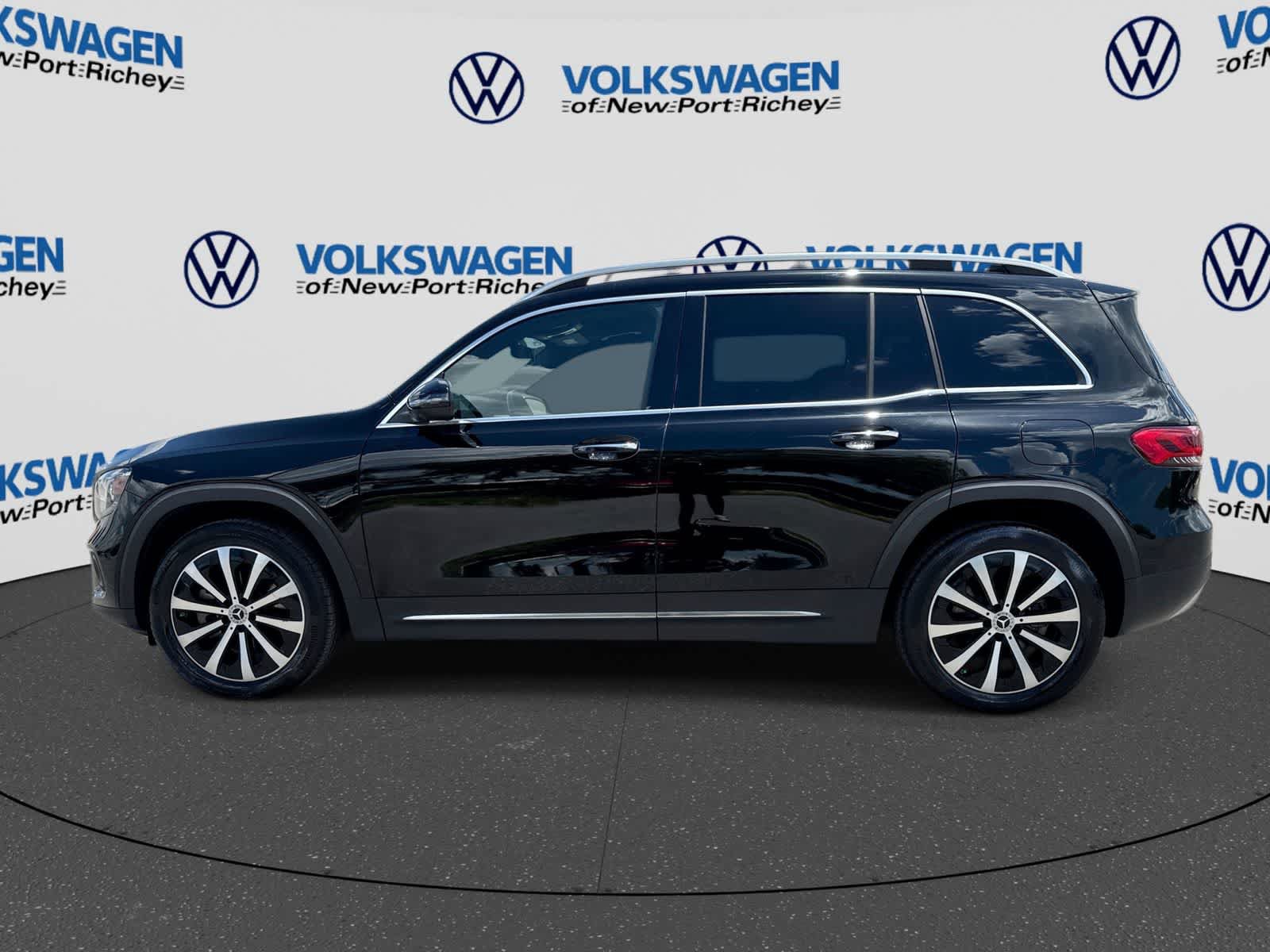 Used 2022 Mercedes-Benz GLB 250 image 3