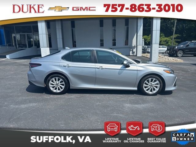 Used 2023 Toyota Camry LE image 19