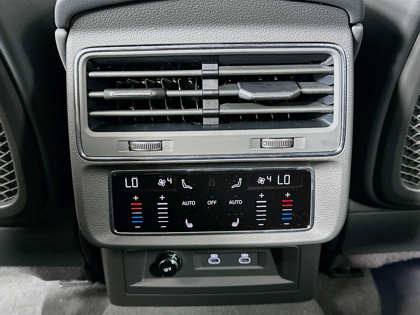 New 2026 Audi Q7 3.0T Prestige image 24