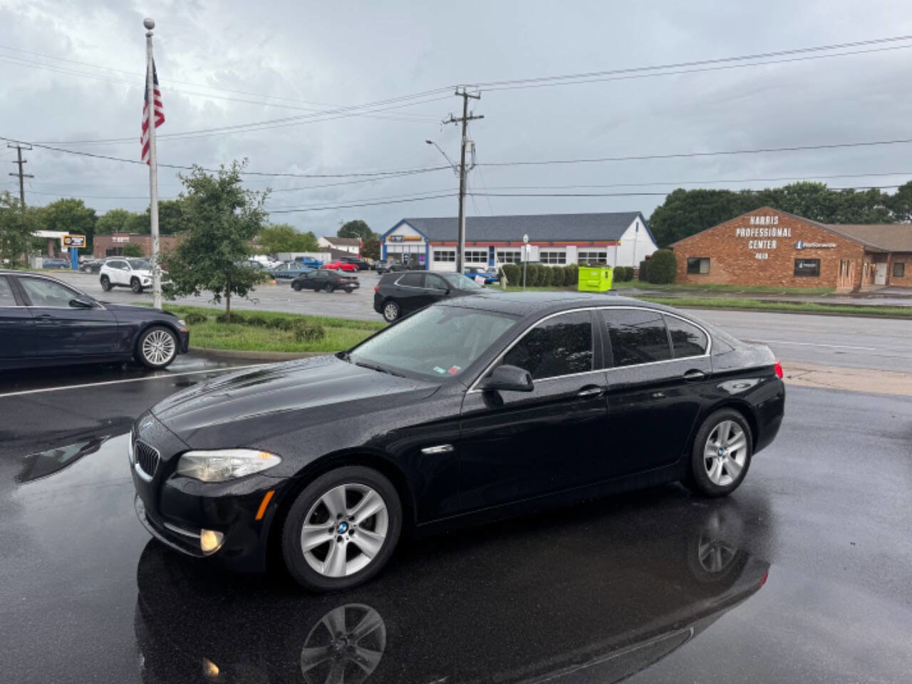 Used 2013 BMW 528i xDrive Sedan image 4