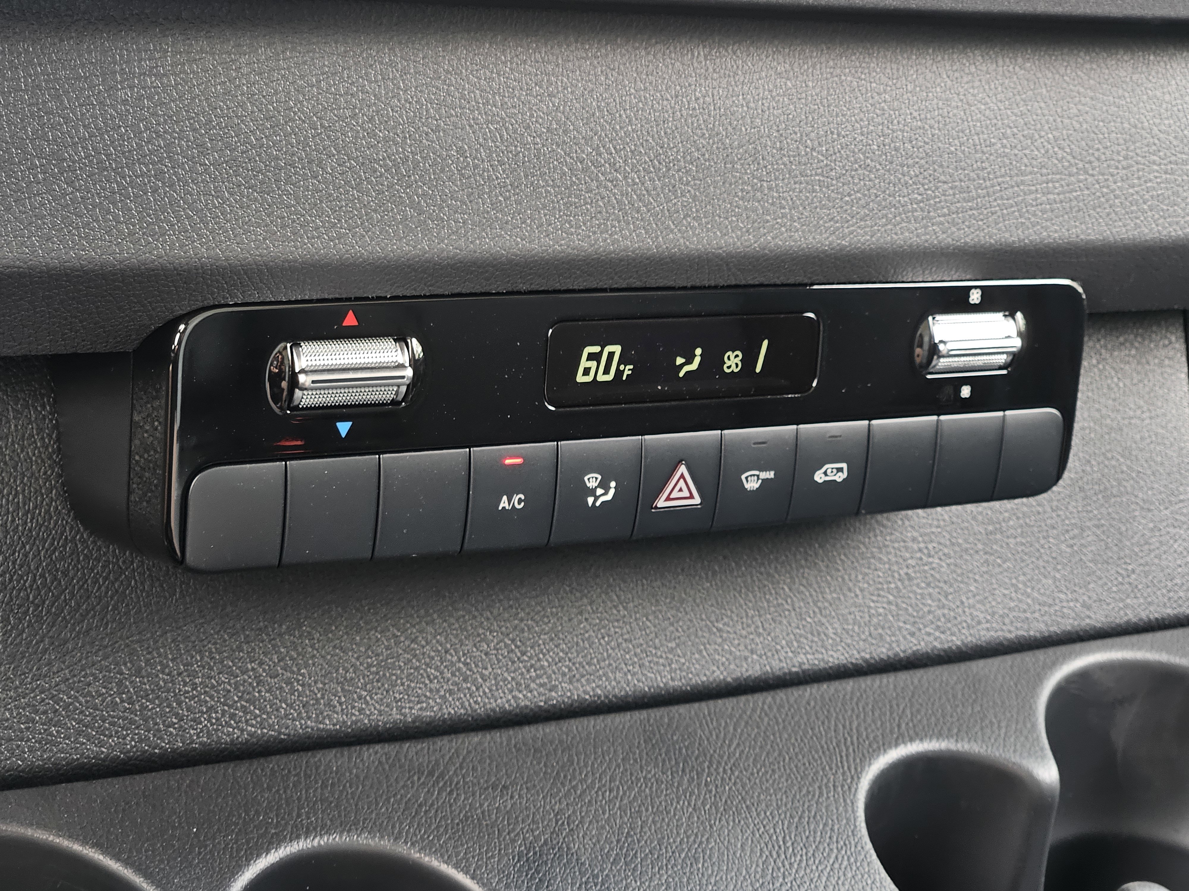 Used 2023 Mercedes-Benz Sprinter 3500 image 27