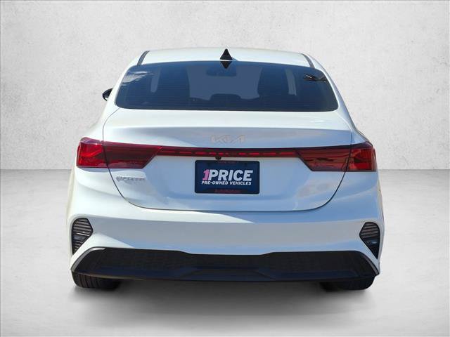 Used 2024 Kia Forte LXS w/ LXS Technology Package FWD image 7