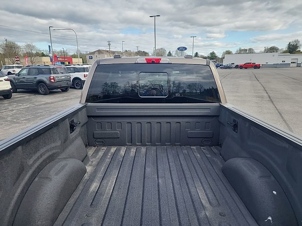 Used 2022 Ford F150 XLT w/ Equipment Group 302A High AWD/4WD image 7
