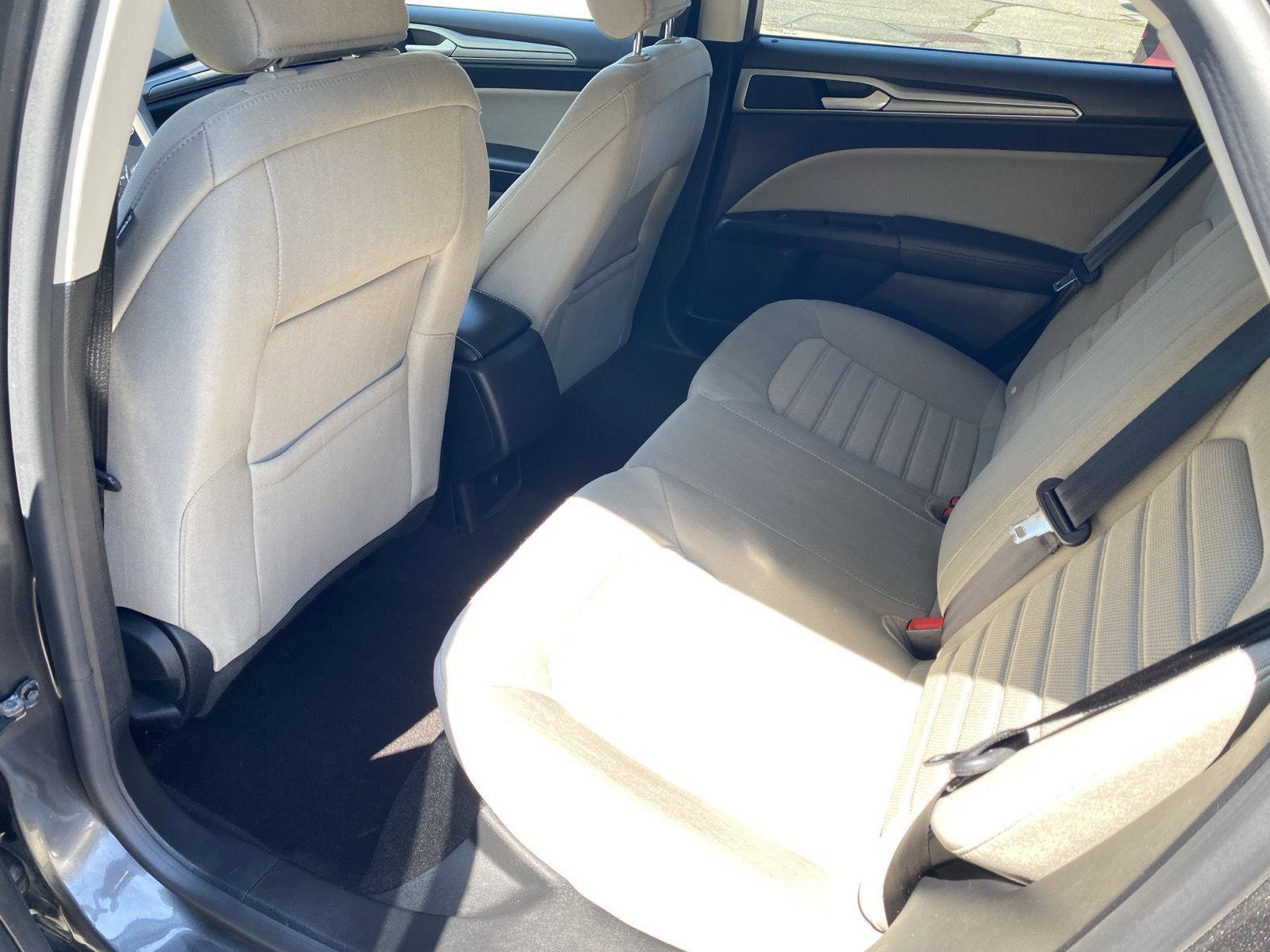 Used 2019 Ford Fusion S image 11