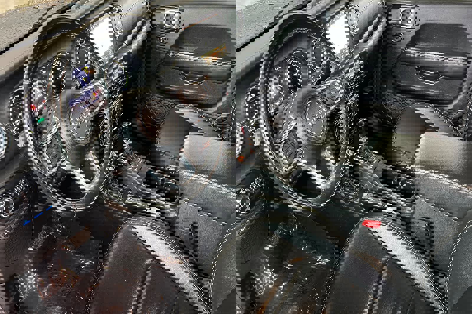 Used 2021 Jeep Wrangler Unlimited Sahara image 11