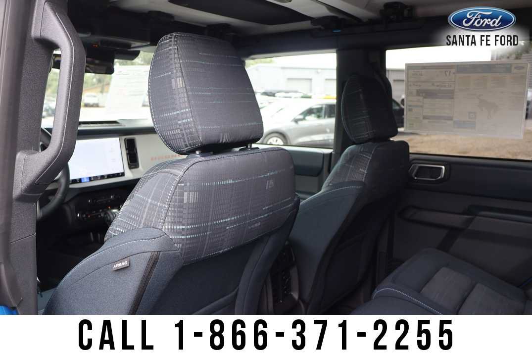 Used 2026 Ford Bronco Heritage Edition AWD/4WD image 19