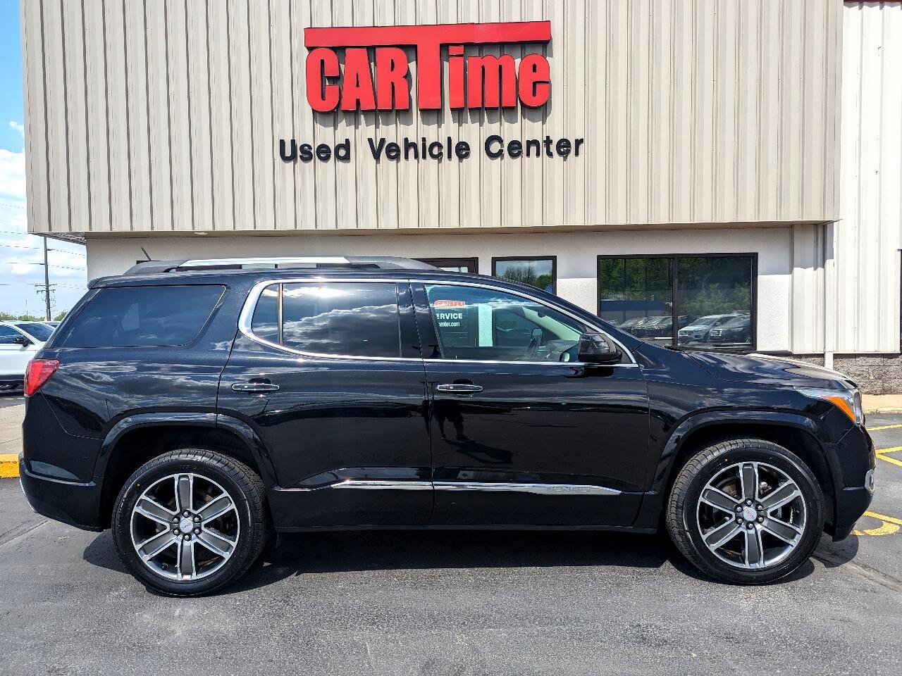 Used 2018 GMC Acadia Denali w/ Technology Package
