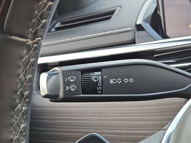 Used 2024 GMC Sierra EV Denali AWD/4WD image 26