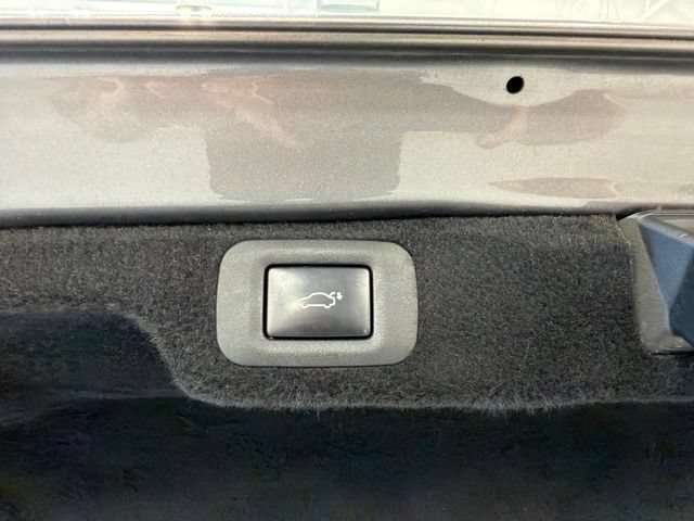 Used 2019 Lexus LS 500 AWD w/ Interior Upgrade Package image 32