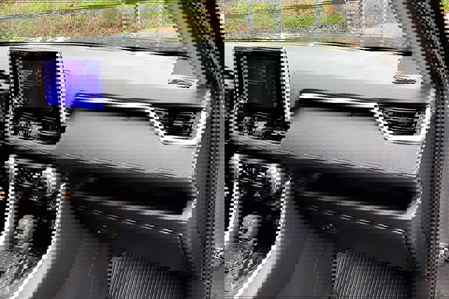 Certified 2023 Toyota RAV4 LE image 18