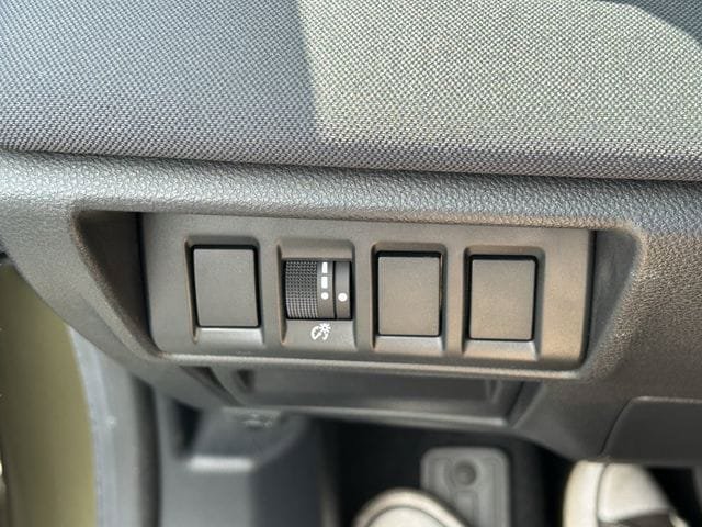 Used 2020 Subaru Outback Premium AWD/4WD image 29